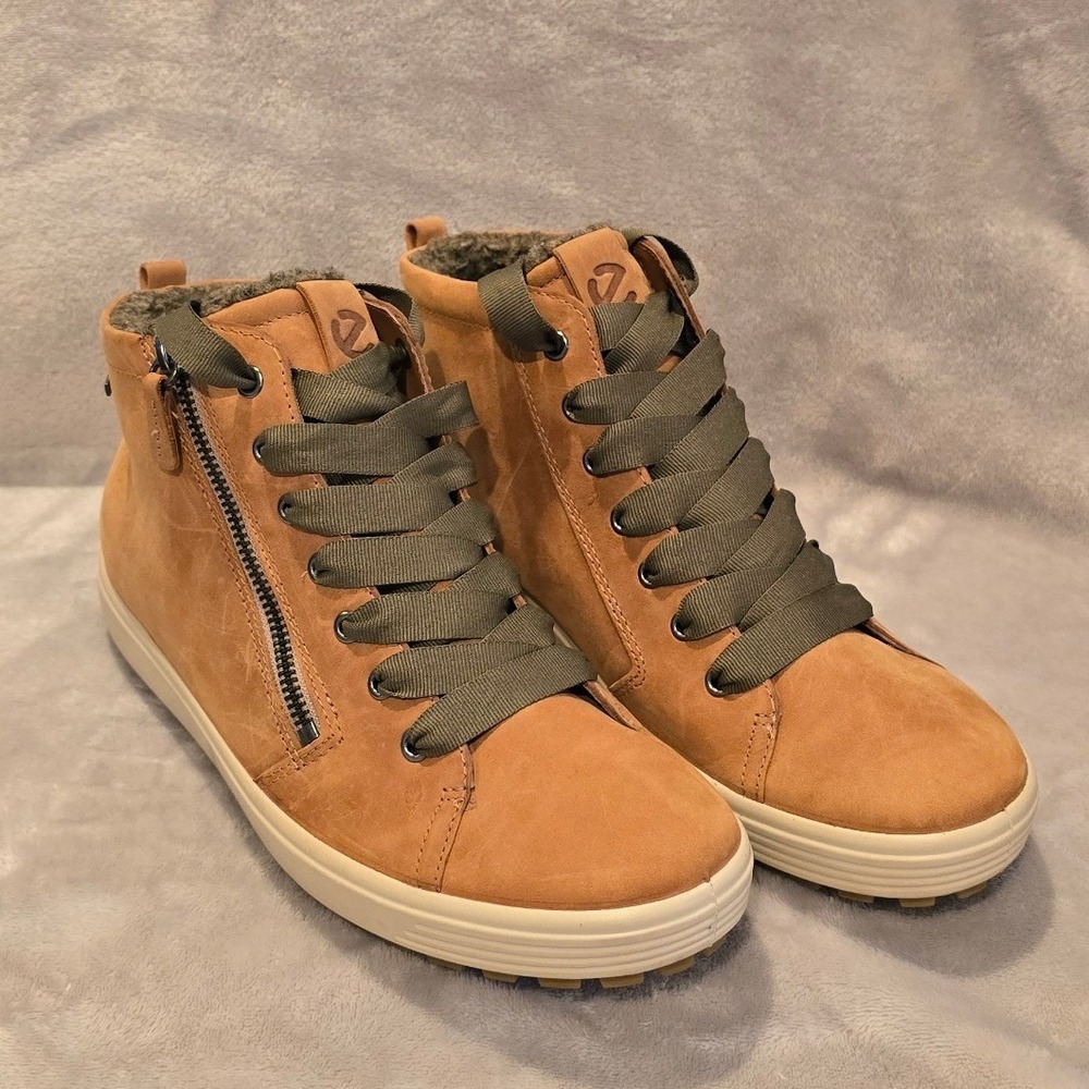ECCO Soft 7 Tred Gore-Tex High Top Sneakers Tan Nubuck Fur Lined EU 40 Zip